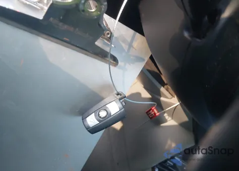 2008 BMW 535Xi z USA, uszkodzony, nr VIN WBAPT735X8CX00069